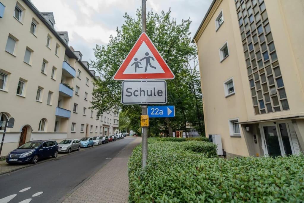 Wohnung Naehe Stadtzentrum Mit Wohnzimmer Und Kueche 코블렌츠 외부 사진